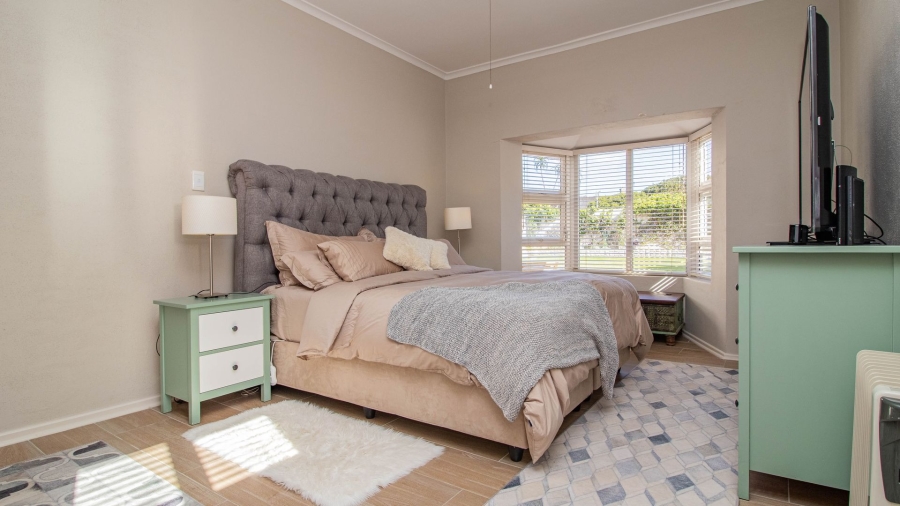 3 Bedroom Property for Sale in Westcliff Western Cape